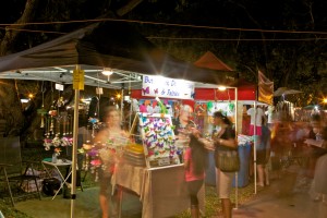 2011, Australia, Beach, blur, bustle, busy, City, Culture, dark, Darwin, Maket Stalls, Market, Mindi, motion, movement, night, Northern Territory, people, places to see, Sellers, Sunset, tourism, Visit