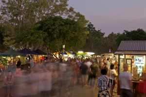 2011, Australia, Beach, blur, bustle, busy, City, Culture, dark, Darwin, Maket Stalls, Market, Mindi, motion, movement, night, Northern Territory, people, places to see, Sellers, Sunset, tourism, Visit
